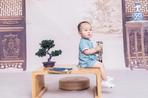 宜昌宝宝几个月笑出声